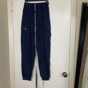 NEW! Pretty Little Thing blue pull on cargo jogger pants size US 4